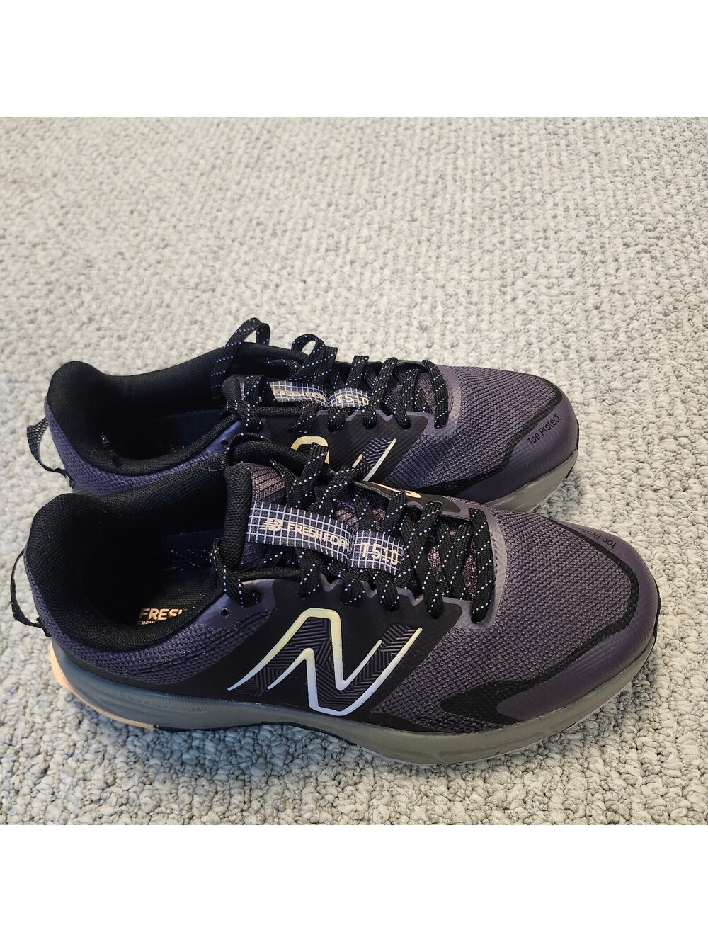 New Balance Fresh Foam Trail Running Shoes Women's Size 7.5 Lace Up